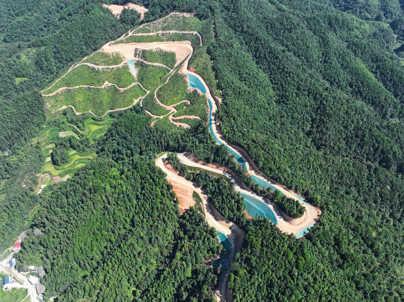 大力实施“1354”工程 | 会同广坪风电场项目 施工“拉满弦”，预计明年底竣工